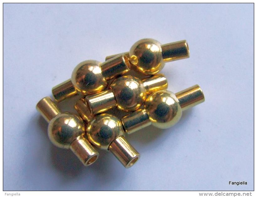 2 Fermoir Aimanté Métal Doré Sur Laiton Environ 13x6mm Trou 2mm  Fermoir Magnétique Pour Cordon De Cuir De 2mm Ou Buna C - Pearls