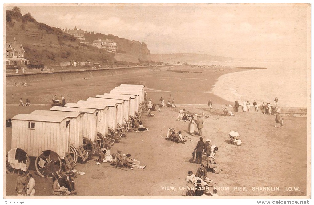 02399 "VIEW OF BEACH FROM PIER, SHANKLIN, I.O.W."  ANIMATA, CABINE MARE.  CART.  SPED. 1932 - Sandown
