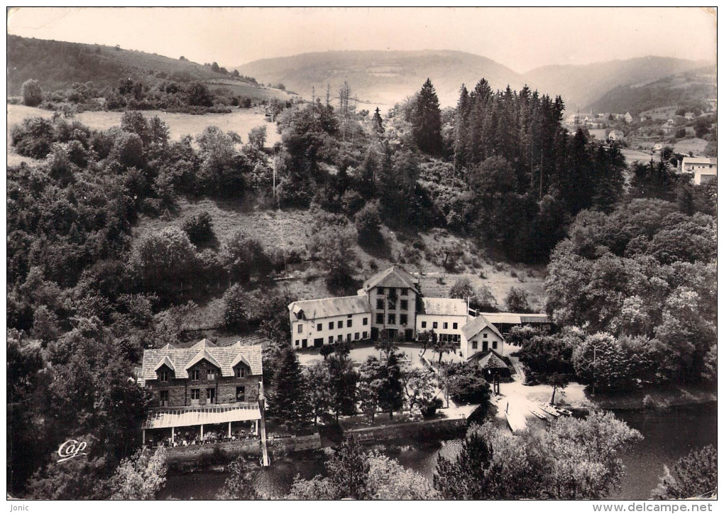 CHATEAUNEUF LES BAINS L'HOTEL DES MERITIS - Autres & Non Classés