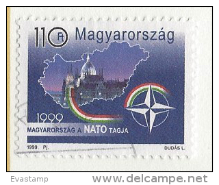 HUNGARY - 1999. Hungary Entrance Into NATO / Map Of Hungary USED!!  V.  Mi 4528. - Gebruikt