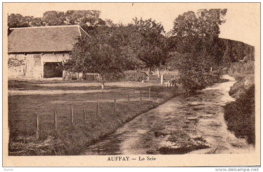 AUFFAY  -  La Scie - Auffay
