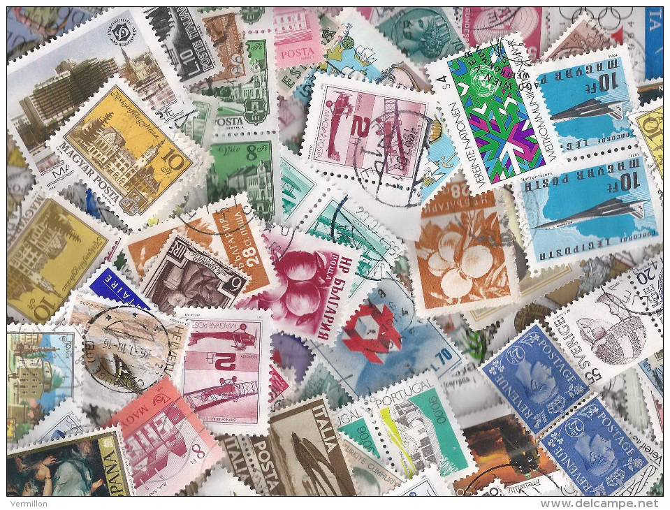 VRAC - EUROPE - B - LOT DE + DE 900 TIMBRES , NOMBREUX THEMES & ANCIENS = - de 0.01 C le TIMBRE