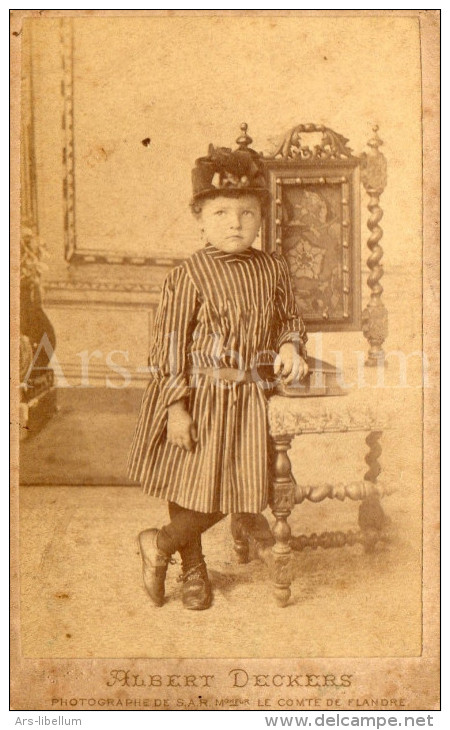 2 Photo-carte De Visite's / CDV / Enfant / Child / Girl / Fille / Meisje / Photo Albert Deckers / Elsene / Ixelles - Anciennes (Av. 1900)