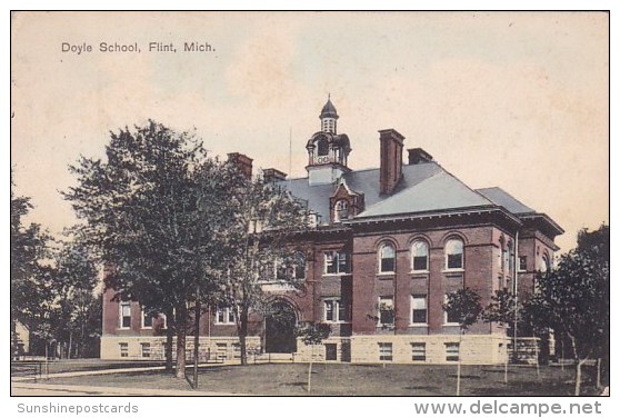 Doyle School Flint Michigan 1917 - Flint