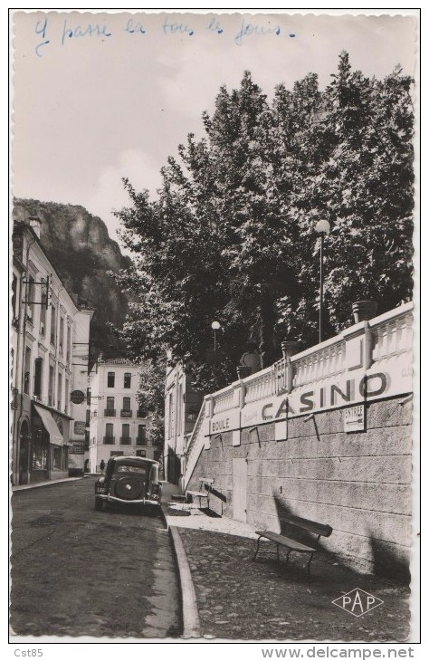 CPSM - AMELIE LES BAINS - Rue Des Thermes Et Le Casino - Citroen Traction - Autres & Non Classés