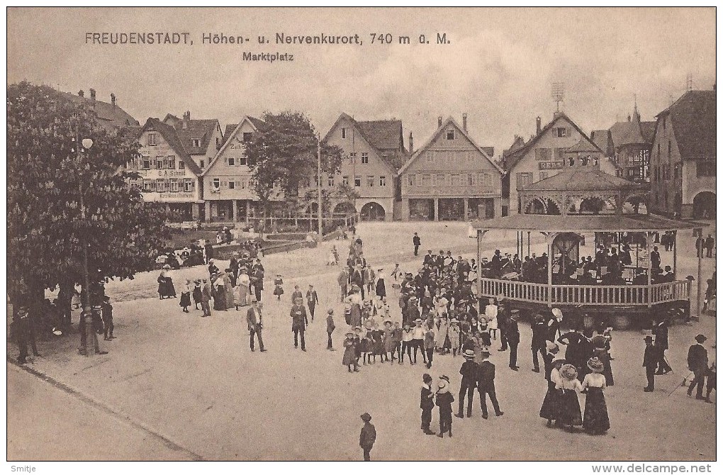 Freudenstadt - Höhen- Und Nervenkurort 740 M.- Marktplatz - 2 Scans - Freudenstadt