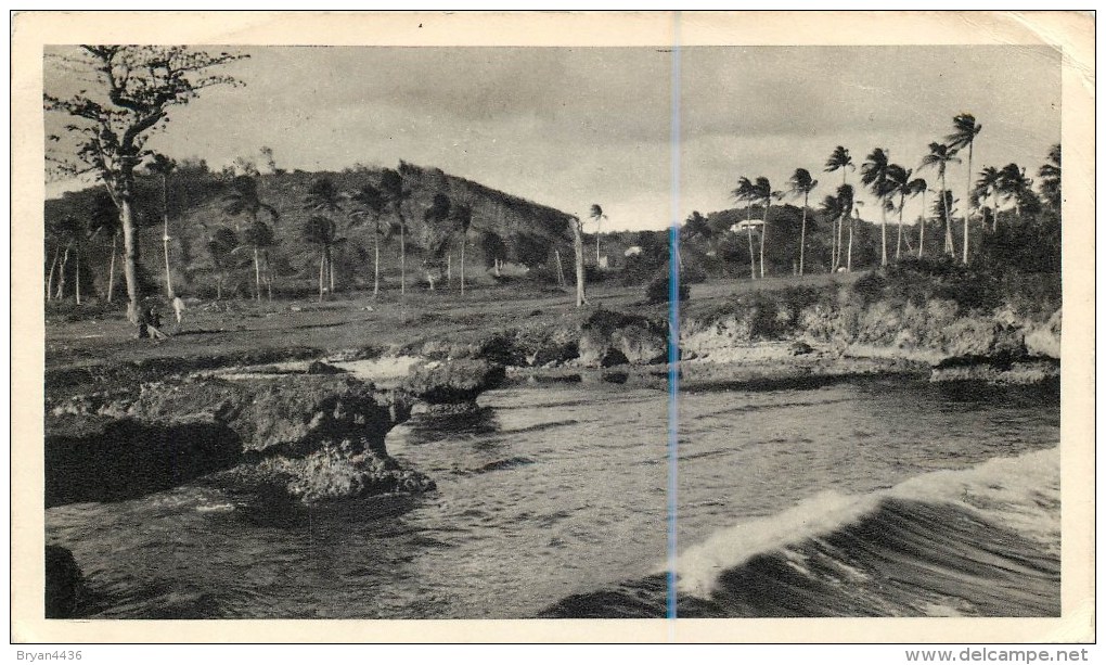 TRINIDAD & TOBAGO - COURRIER VOYAGE -1952 - CARTE POSTALE - " BORD De MER à TRINITE" - Voir 2 Scans. - Trinidad En Tobago (1962-...)