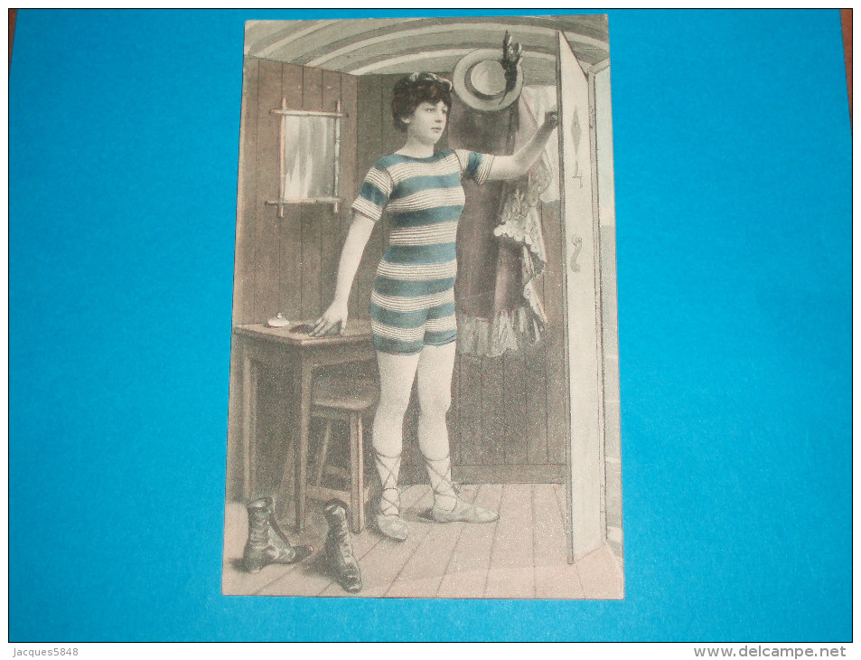 ilustrateurs ) série compléte de 8 cartes " le bain de mer " femme déshabillé - année 1903 - EDIT : P.L