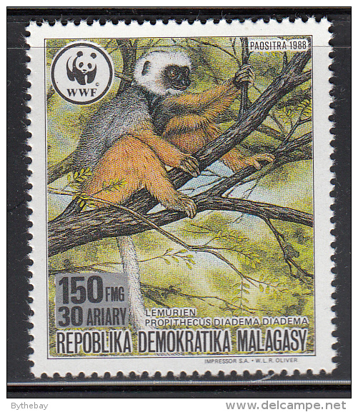 Malagasy Republic MNH Scott #837 150fr Propithecus Diadema Diadema - World Wildlife Fund Fund - Madagascar (1960-...)