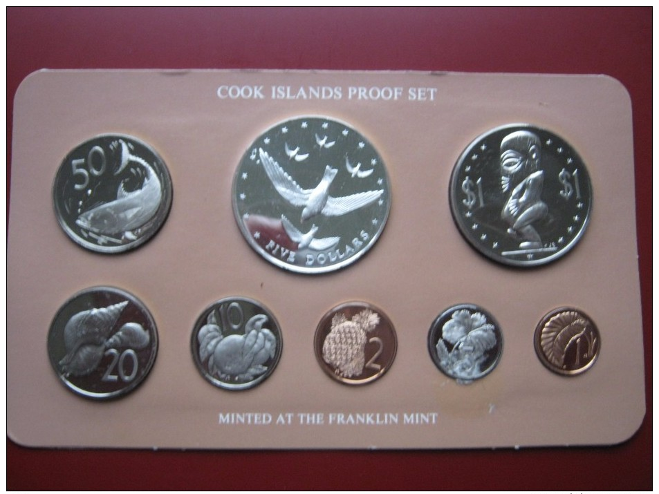 Cook Islands Set Of 8 Coins: 1 Cent - 5 Silver Dollars 1977 Proof Sealed In Card Case With COA Franklin Mint - Cook Islands