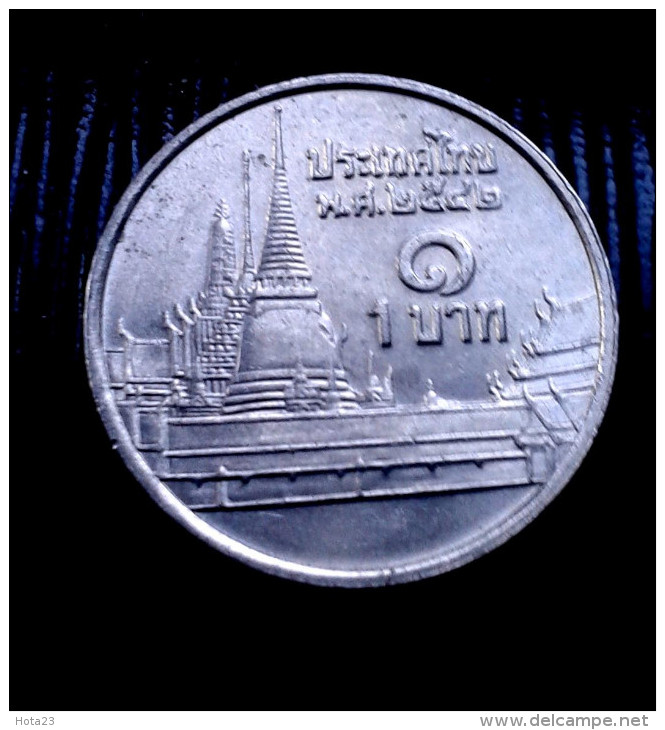 Thailande 1 Bath 2000 Year (LOT -  V - 3011 ) - Thailand