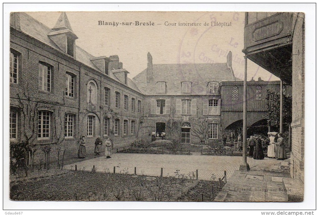 BLANGY SUR BRESLE (76) - COUR INTERIEURE DE L´HOPITAL - Blangy-sur-Bresle