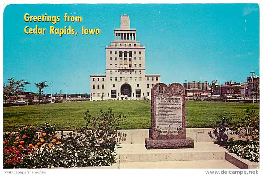 244437-Iowa, Cedar Rapids, Memorial Coliseum, Colourpicture No P79048 - Cedar Rapids