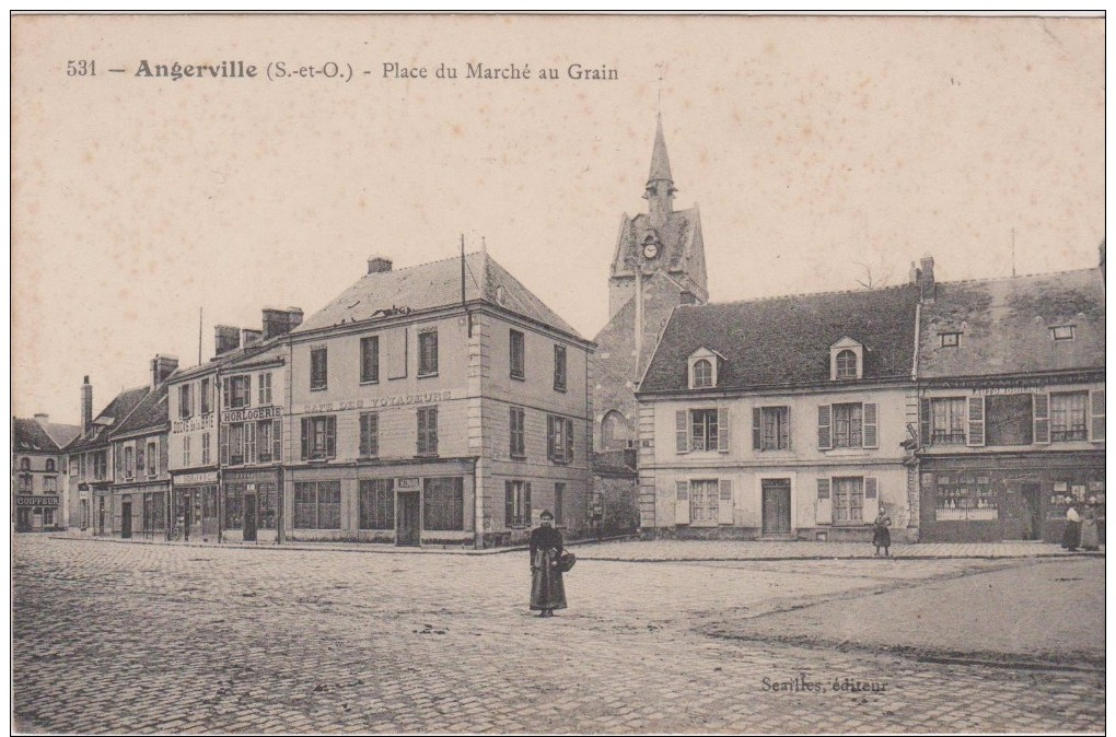 ANGERVILLE. Place Du Marche - Angerville