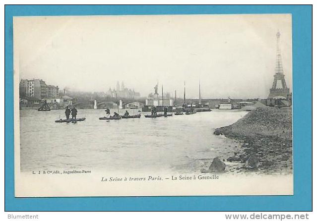 CPA Série LA SEINE A TRAVERS PARIS - La Seine à Grenelle - The River Seine And Its Banks