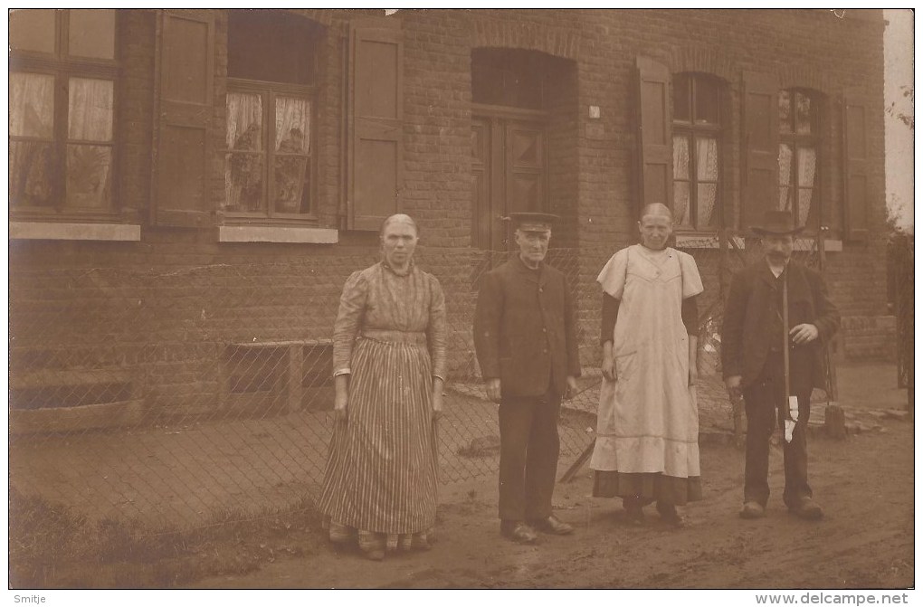 BORBECK - AMT ESSEN - FOTO AK CA. 1910 - HAUS STRASSE FAMILIE UNBEKANNT - RPPC - PHOTO ALB. JOST - RARE - Essen