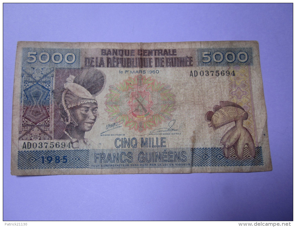 BILLET 5000F GUINEE 1985 SUR BILLET DE 1960 - Guinée