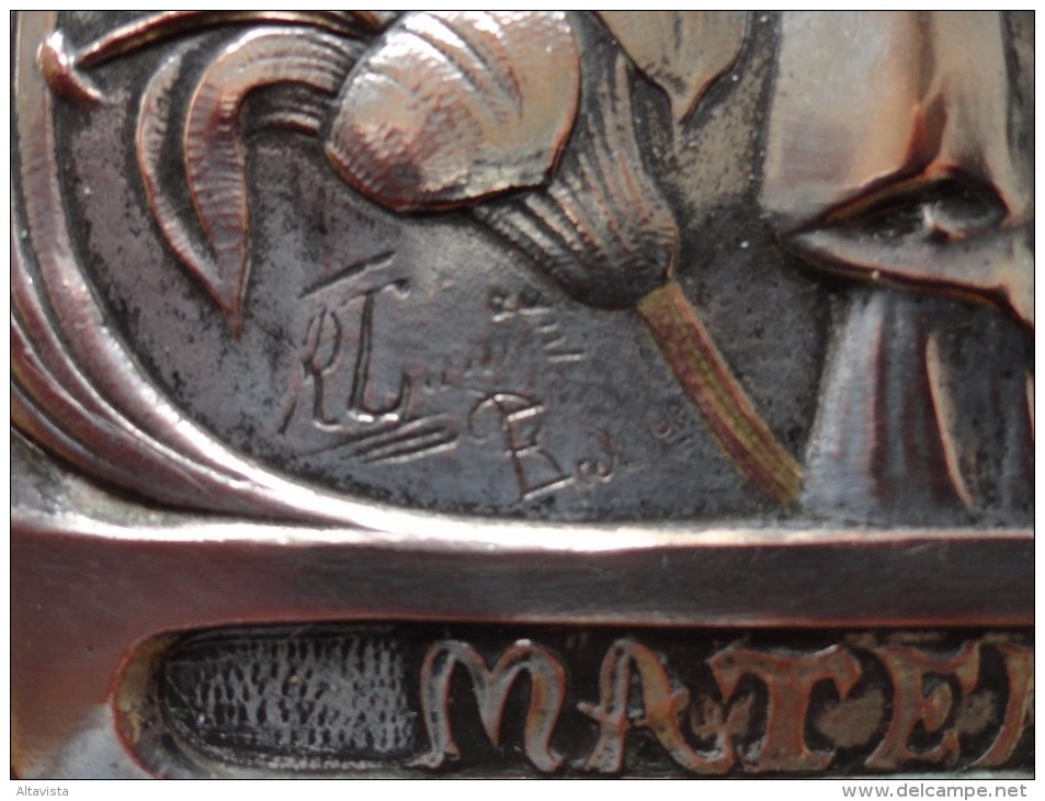 RARE: MOTHER OF GOD - MATER DEI  (RELIGIOUS SCULPTURE ON METAL SIGNED) 1906 - Altri & Non Classificati