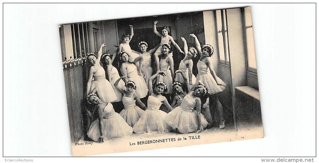 Is Sur Till    21   Danseuses: Les Bergeronnettes De La Tille - Is Sur Tille