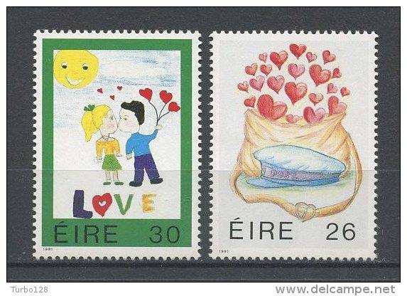 IRLANDE 1991 N° 747/748 ** * N° 748 * Neufs  Superbes Cote 3 &euro; Messages D'amour Casquette Sac Postal Coeurs - Unused Stamps