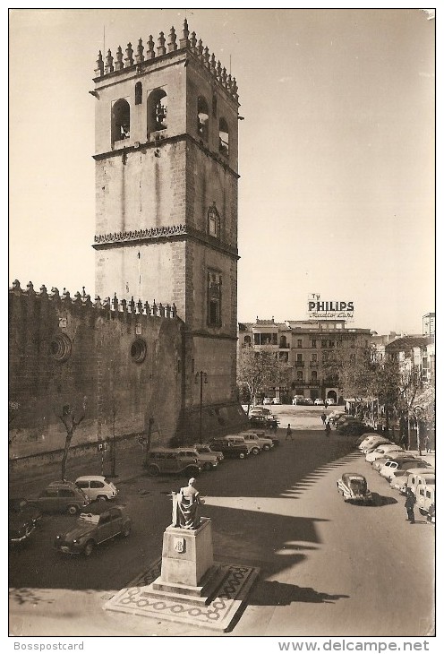 Badajoz - Catedral Y Plaza De España. - Badajoz
