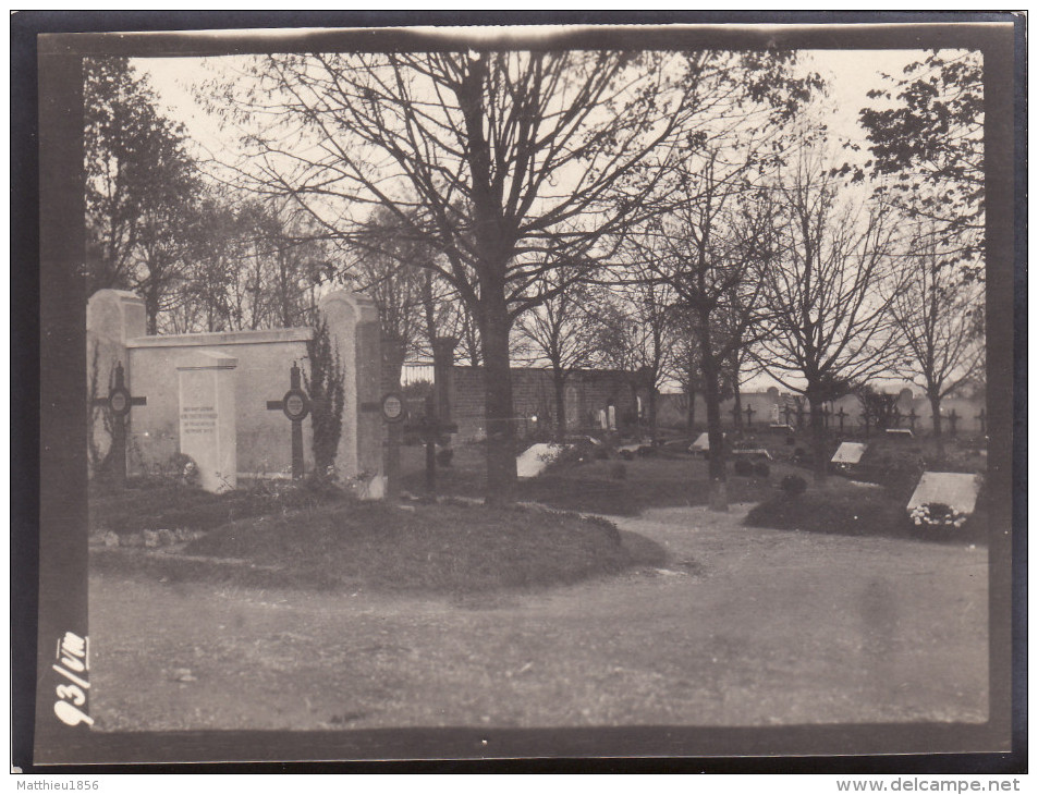 Photo 14-18 Un Cimetière Militaire Allemand (A120, Ww1, Wk 1) - Cimetières Militaires