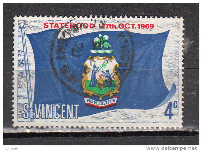 ST VINCENT ° YT N° 258 - St.Vincent (...-1979)