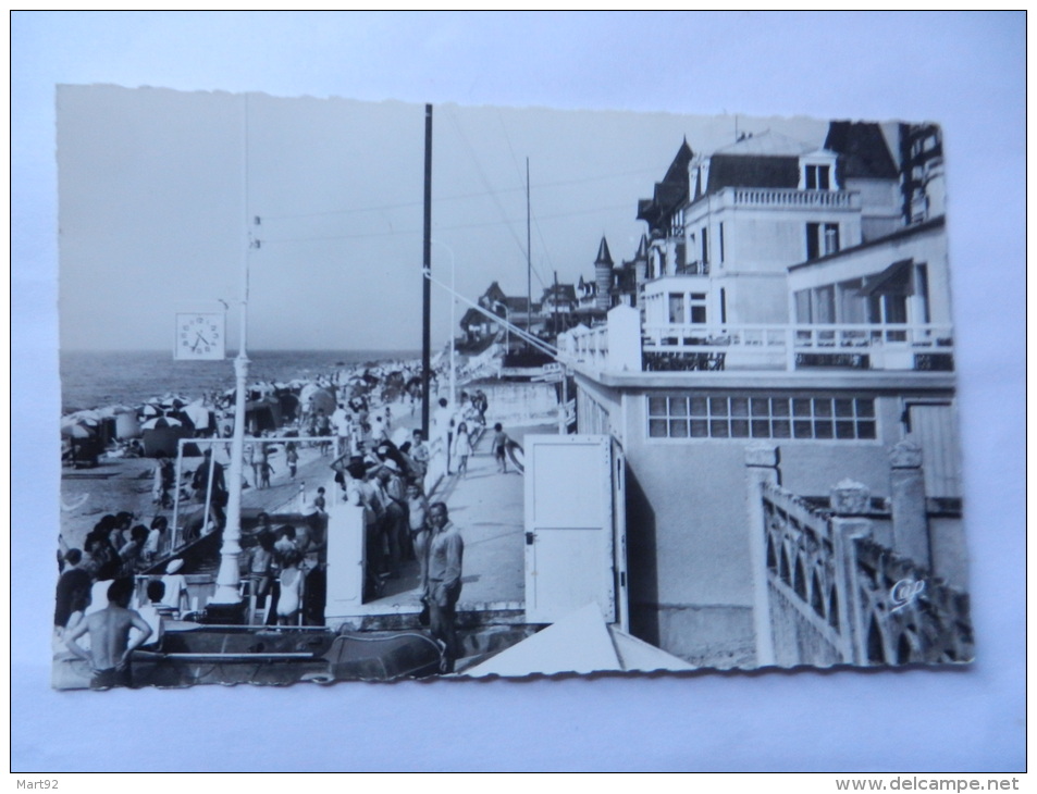 14 BLONVILLE SUR MER   PISCINE PLAGE - Autres & Non Classés