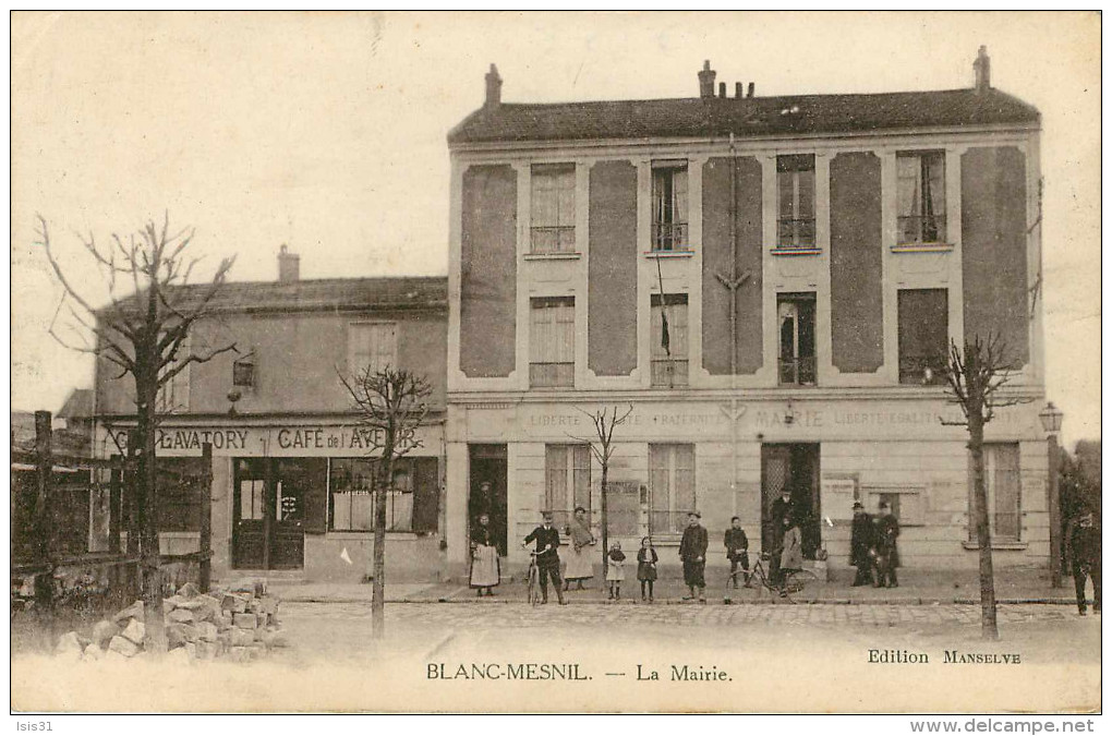 Dép 93 - Le Blanc Mesnil - La Mairie - A Gauche Lavatory - Café De L´Avenir - état - Le Blanc-Mesnil