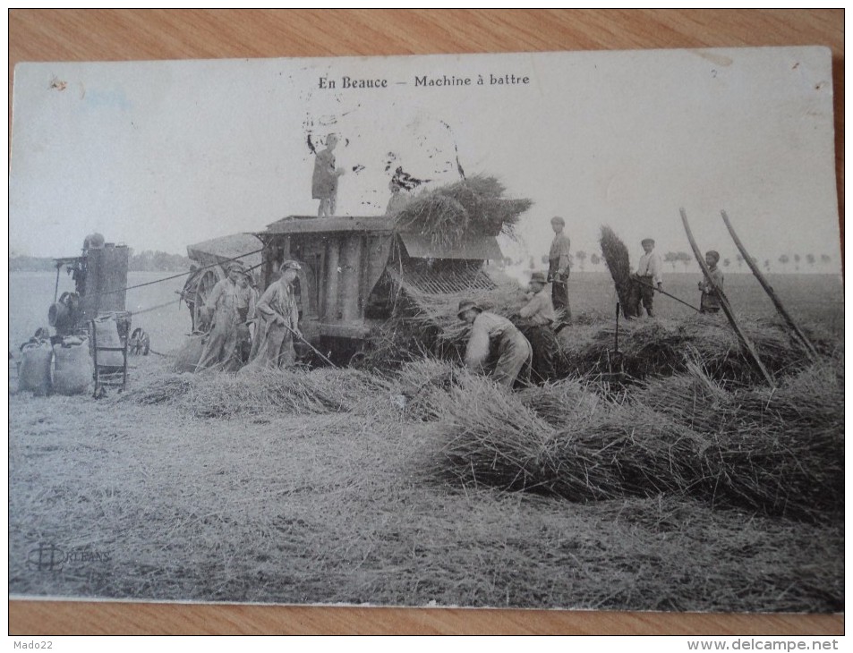 EN BEAUCE MACHINE A BATTRE - Cultures