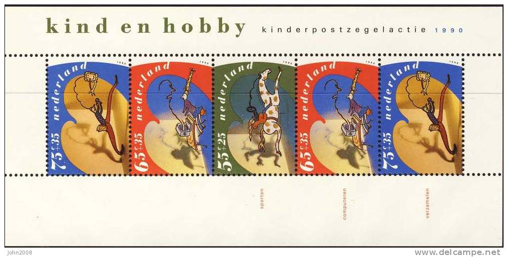 Niederlande / Netherlands 1990 : Mi Block 34 *** - Voor Het Kind - Bloques