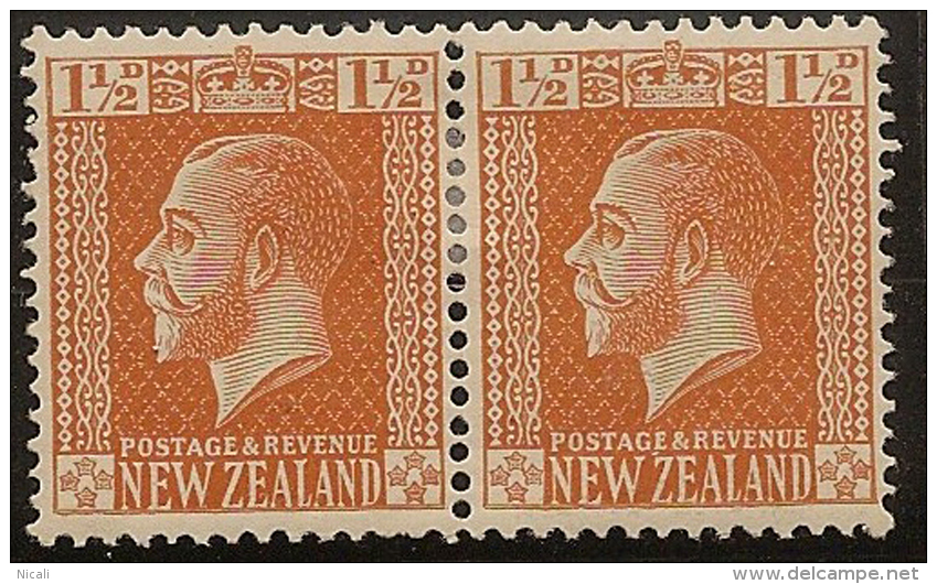 NZ 1915 1 1/2d Pale Chestnut Pair SG 438 HM #OK54 - Neufs