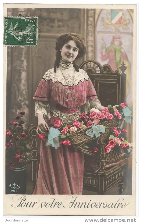 Carte Ancienne  Fantaisie - Jolie Jeune Fille  Avec Robe Rose Et Cheveux Crepus - Femmes