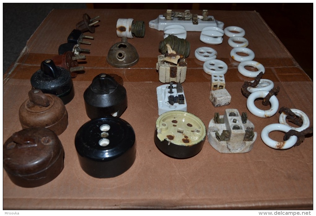"Treasure Electrician" - Old German Switches, Plugs, Ceramic ..."Schatz Elektroinstallateur" - Old  Schalter... - Autres & Non Classés