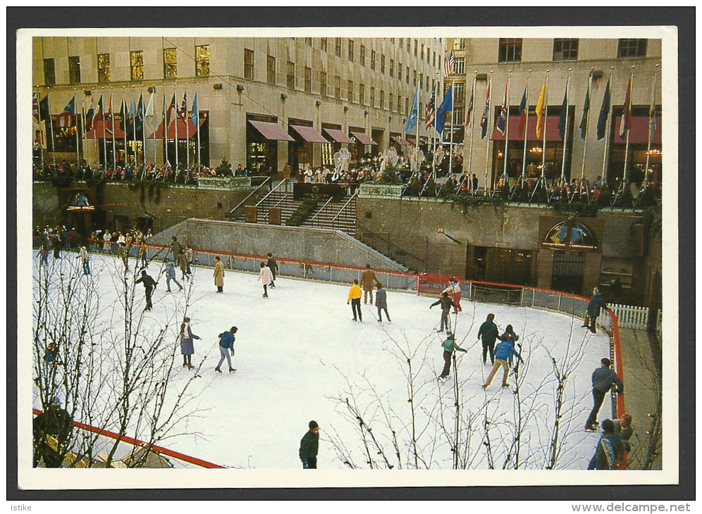 United States,  New York, Rockefeller Plaza Skating Rink. - Parchi & Giardini