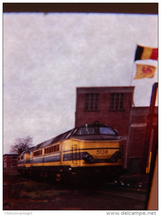 Photo - Diapo - Diapositive - Train - Locomotive - Wagon - Belgique - 5138 - Diapositives