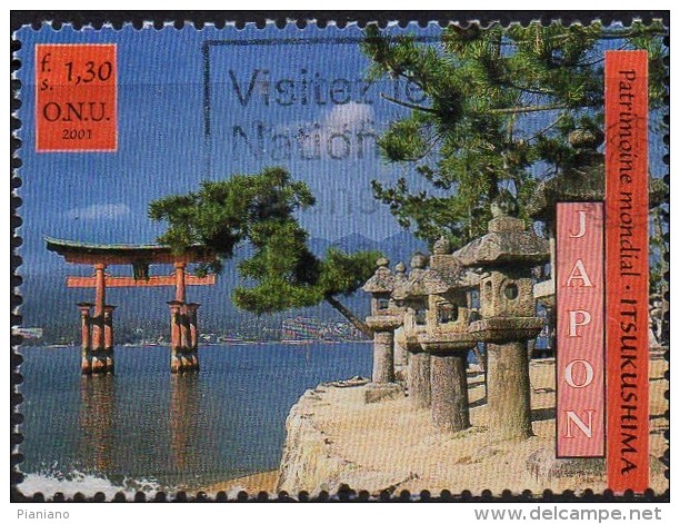 PIA - ONU  GINEVRA  - 2001  : Patrimonio Mondiale Dell' Umanità : Giappone - Santuario Shinto  -  (Yv 431) - Gebruikt