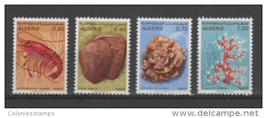 (S0051) ALGERIA, 1970 (Marine Life). Complete Set. Mi ## 544-547. MNH** - Algérie (1962-...)