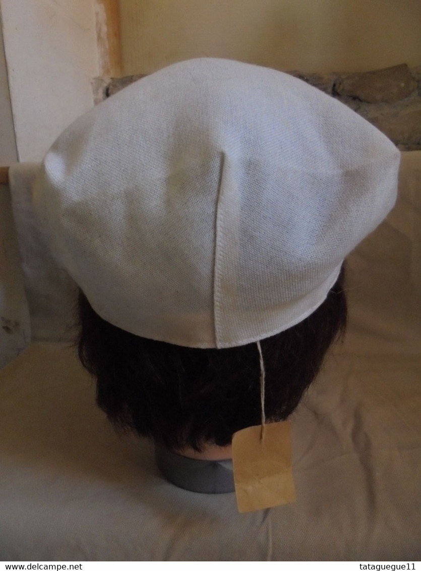 Ancien - Chapeau, Béret, Casquette De Femme - Hauben, Mützen, Hüte