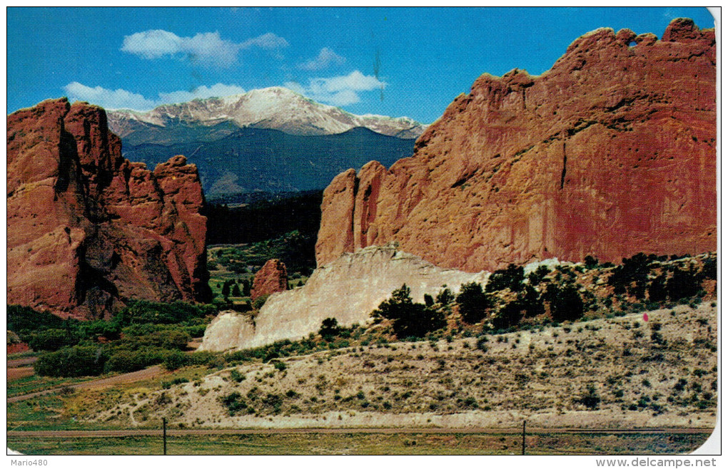 THROUGH THE GATEWAY OF THE GARDEN OF THE GODS    (VIAGGIATA) - Colorado Springs