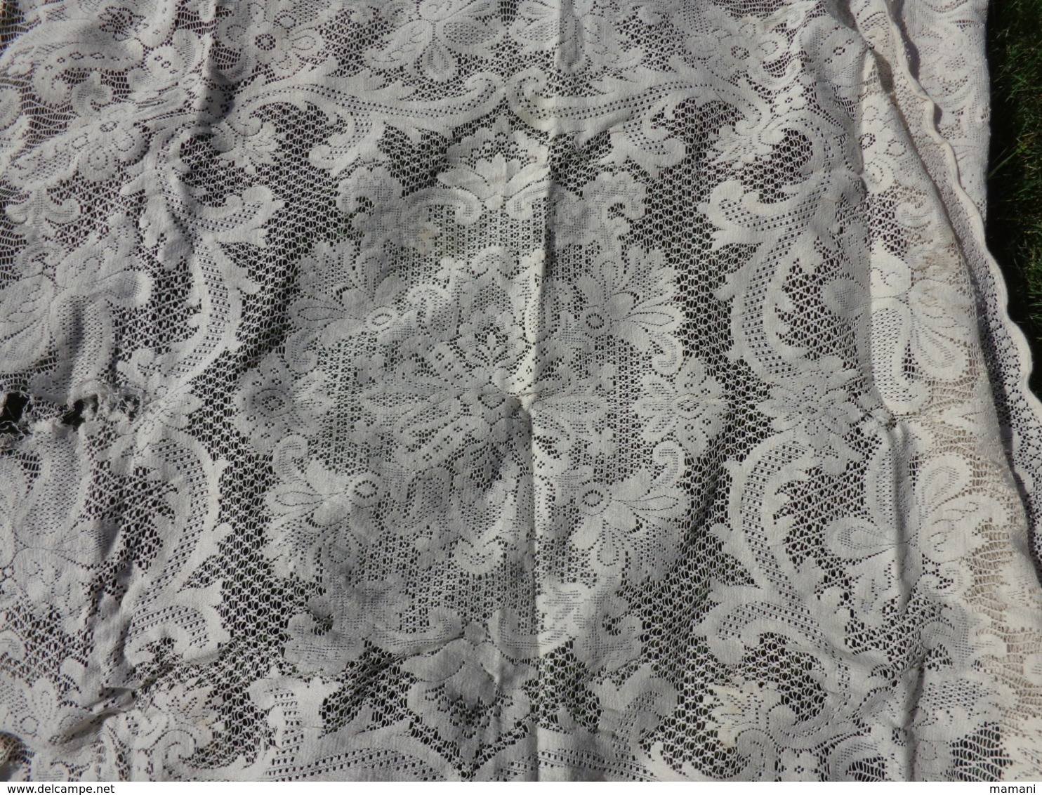 nappe ancienne- a restaurer ou a utiliser pour confectionner -rideau- robe de poupee 128x135 cm