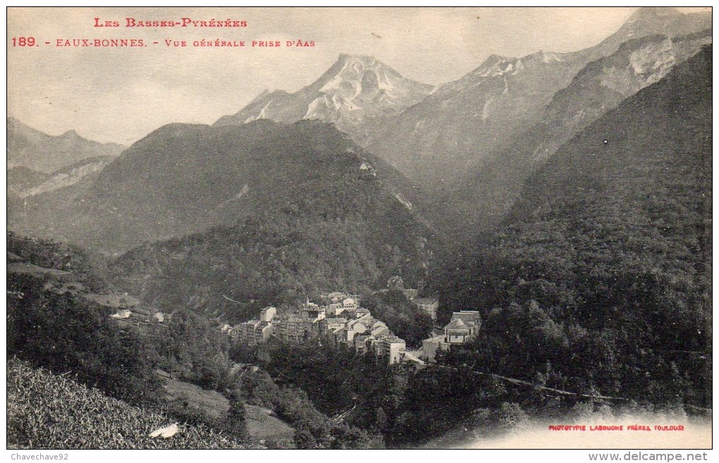 CPA  -  64  -  EAUX BONNES  -  Vue Générale - Eaux Bonnes