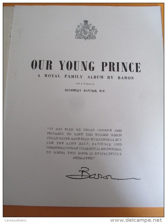 Plaquette/OUR YOUNG PRINCE/ A Royal Family Album By BARON/Prince CHARLES/1948    LIV61 - Autres & Non Classés