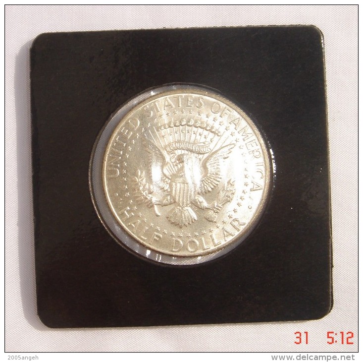 Demi-Dollar En Argent 900/1000 Amérique 1964 Fleur De Coin Scellé Dans Sa Pochette. - Autres – Amérique