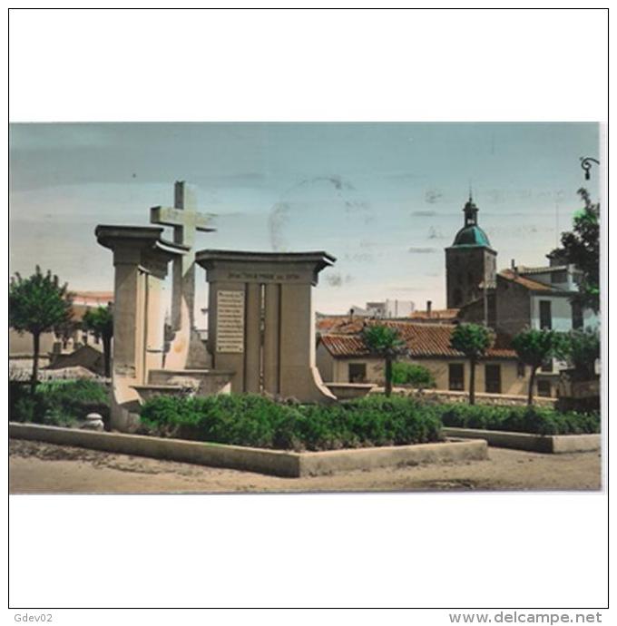 ZMRTPA4126-LFTD2107.Tarjeta Postal De ZAMORA.Edificios,jardines En El MONUMENTO A LOS CAIDOS De BENAVENTE - Zamora