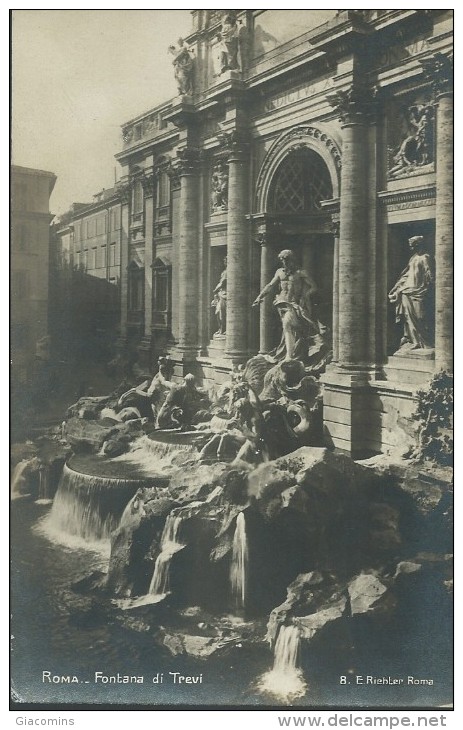 ROMA - FONTANA  DI  TREVI -  NUOVA - - Fontana Di Trevi