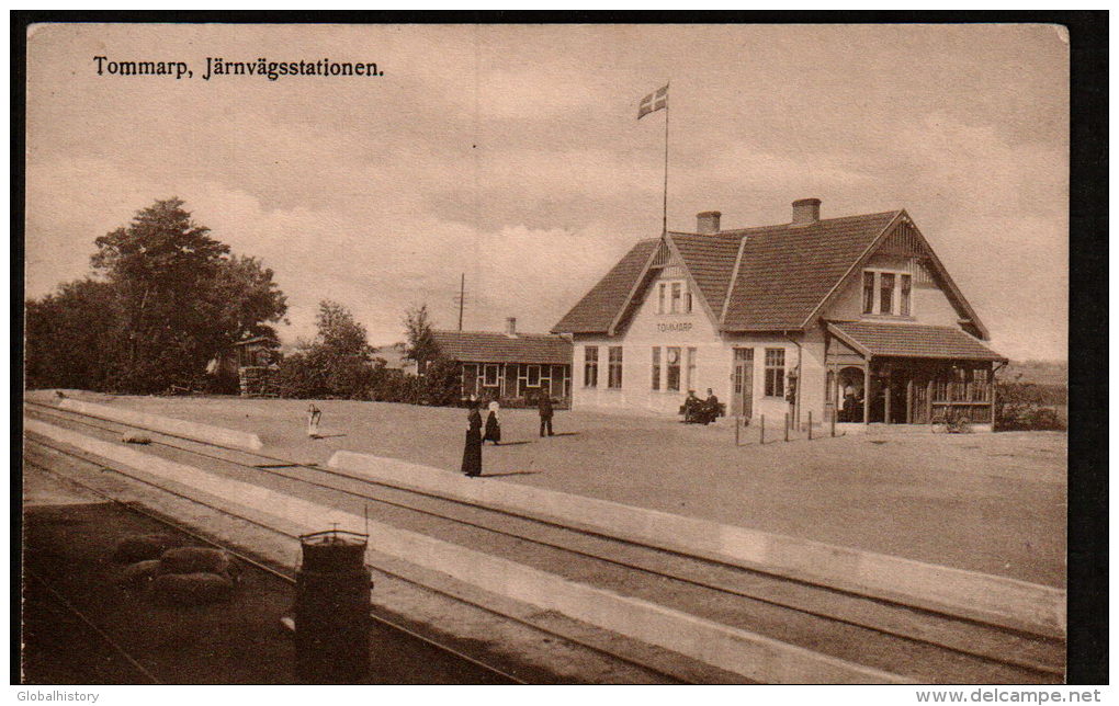 DB5411 - SWEDEN - TOMMARP - JÄRNVÄGSSTATIONEN - RAILWAYSTATION - Suède