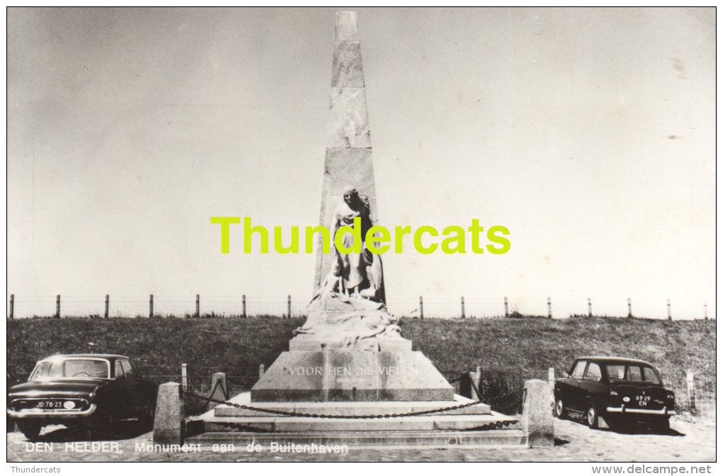 CPSM FOTO DEN HELDER MONUMENT AAN DE BUITENHAVEN - Den Helder