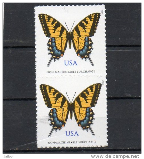 ETATS-UNIS     2 Timbres Se Tenant   Non-Machineable Surcharge         2015    Scott: : 4999      Neufs - Roulettes