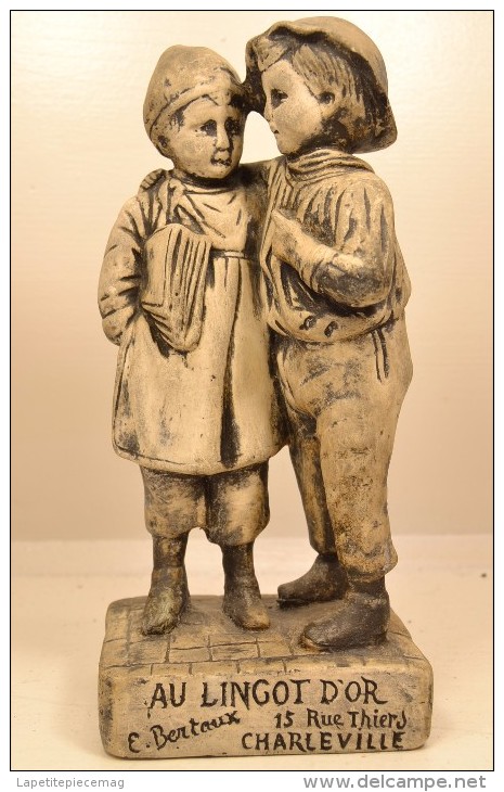 Statue Publicitaire En Plâtre Par Bertaux AU LINGOT D'OR 15 Rue Thiers à Charleville (Charleville-Mézières, Ardennes) - Autres & Non Classés